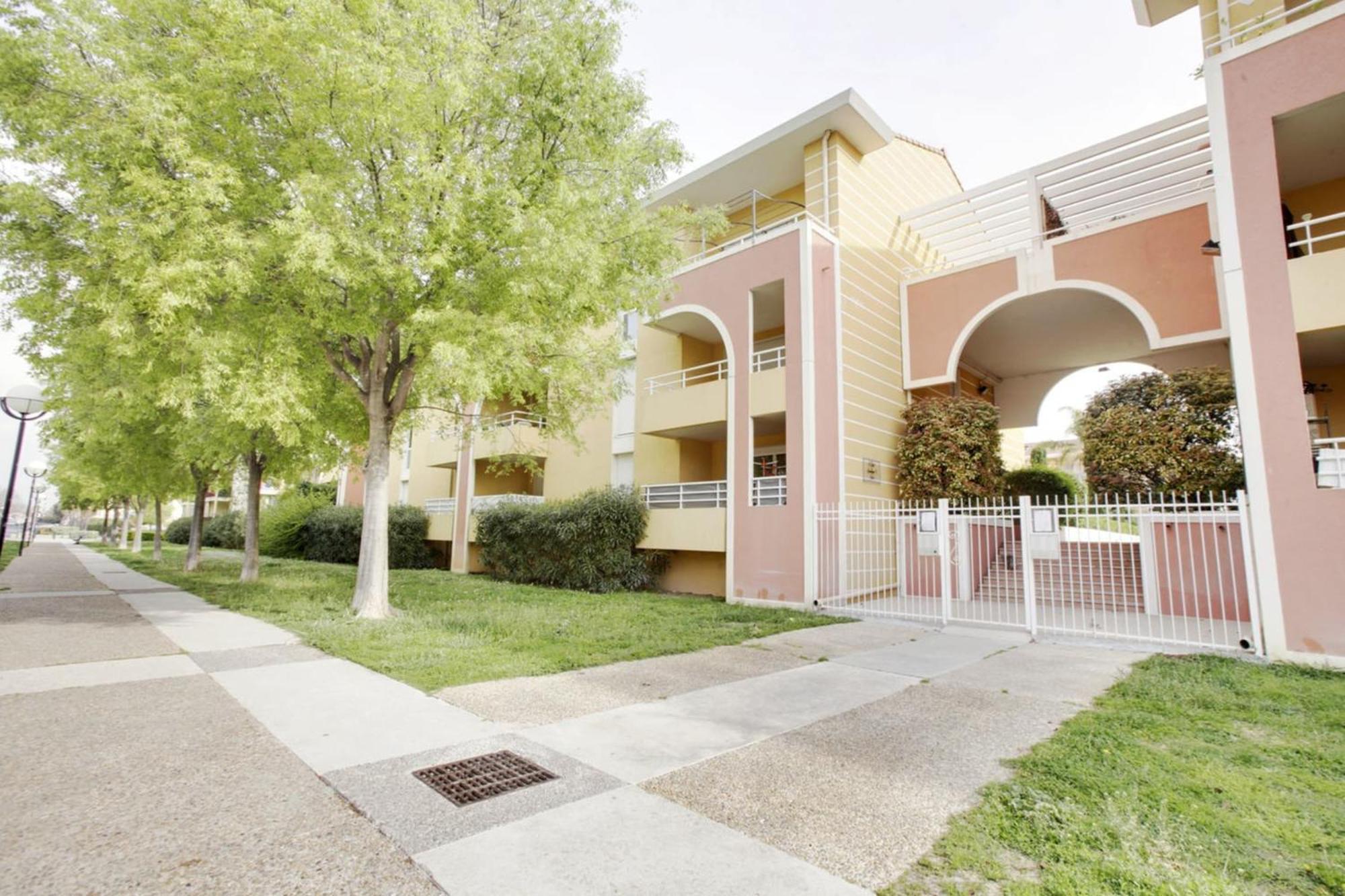 Duplex Alberti - Welkeys Lattes Esterno foto